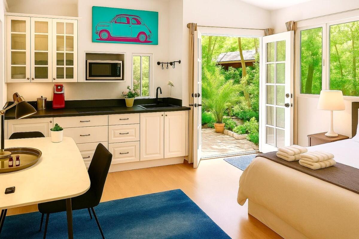 Enchanting Private Hollywood Hills Guest House with Tranquil Tree-Top Views, Magical Outdoor Living Room and Patio and Zen Garden, In LA's Most Desirable, Central, Serene Area and Only 2 Minutes from Hollywood Boulevard - 4