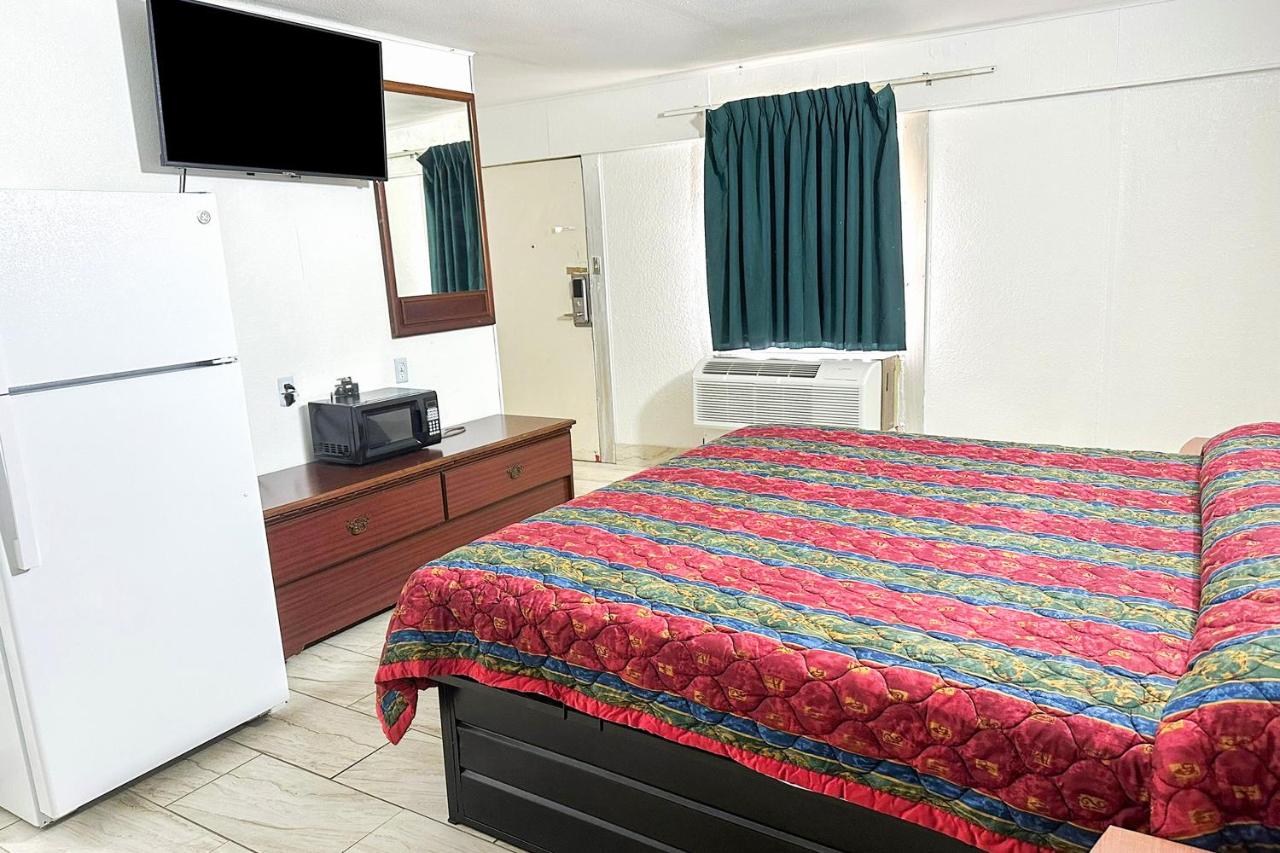 Travelair Motel — photo 13