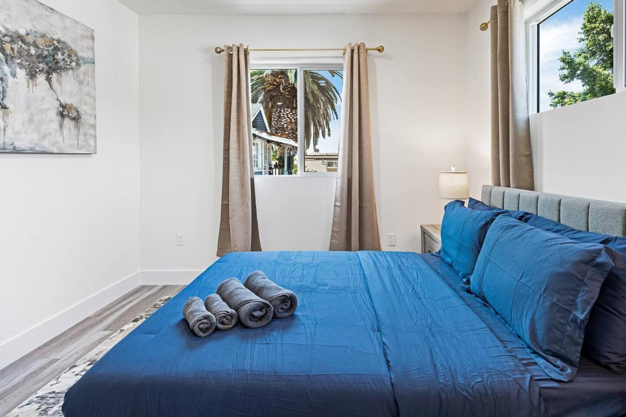 Hollywood Chateau Townhouse - 2