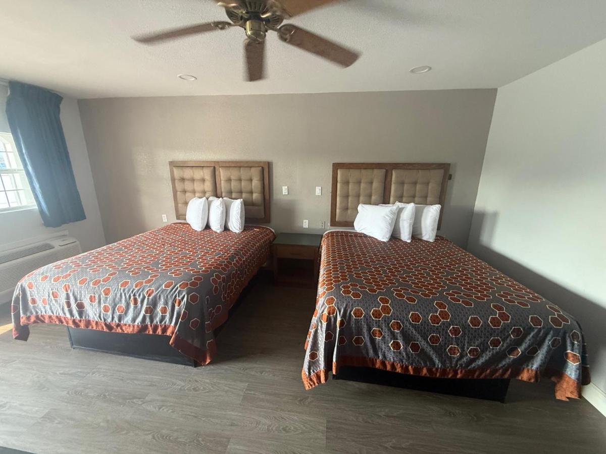 Western Inn — photo 14