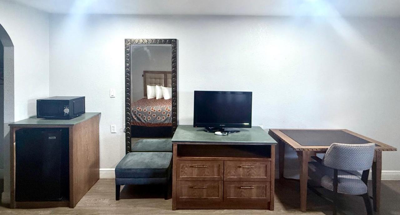 Western Inn — photo 16