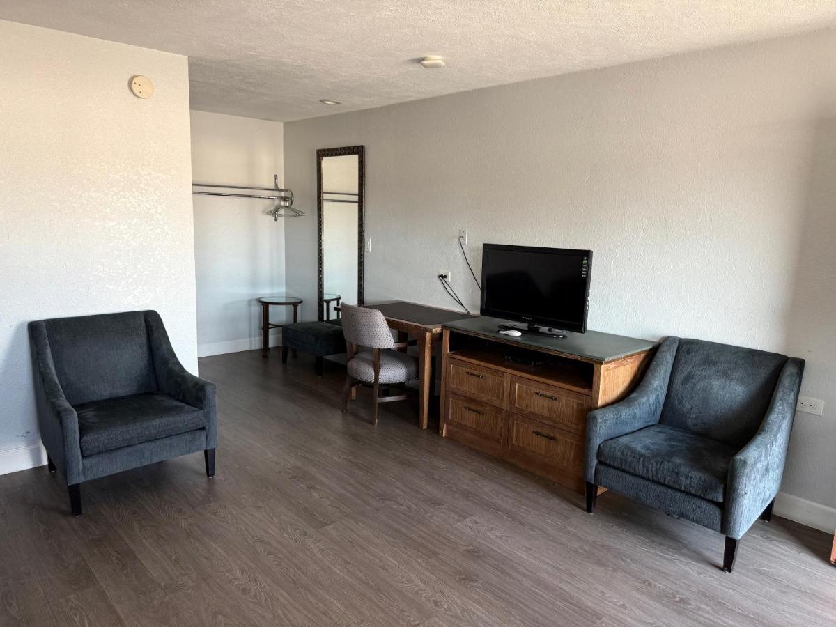 Western Inn — photo 18
