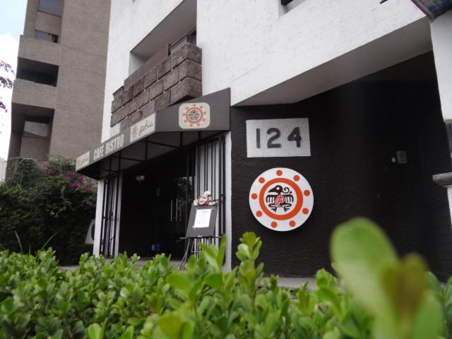 Aztic Hotel and Executive Suites - 2