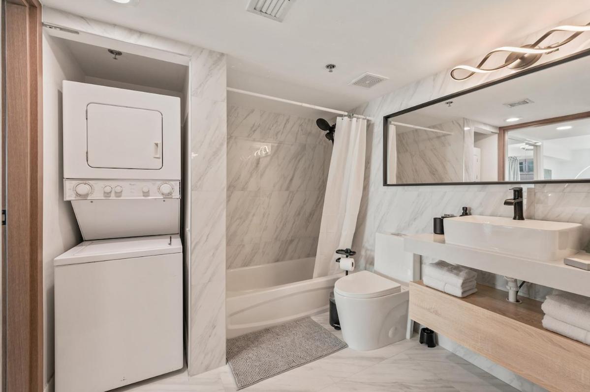 High Rise Unit in the heart of Brickell - 3