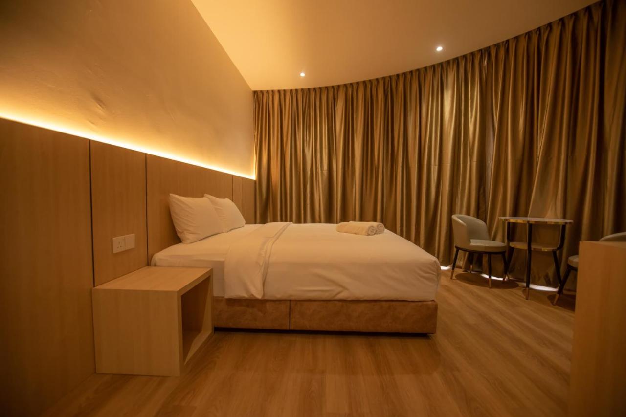 HOTEL 101 Permas Jaya NEW - 2