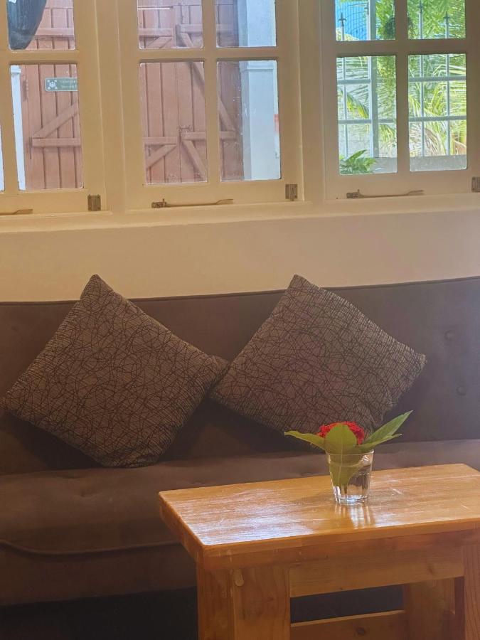 Bahaaru Villa Surf and Stay - 5