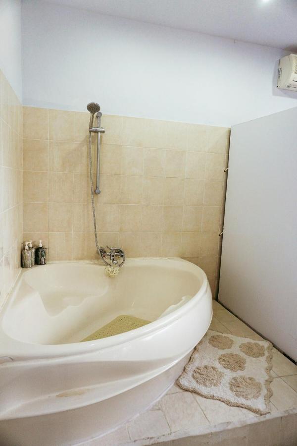 Villa Frankie in Central Legian - 3