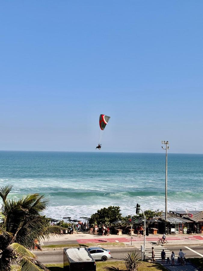 Royal Plaza em frente ao mar da Barra da Tijuca