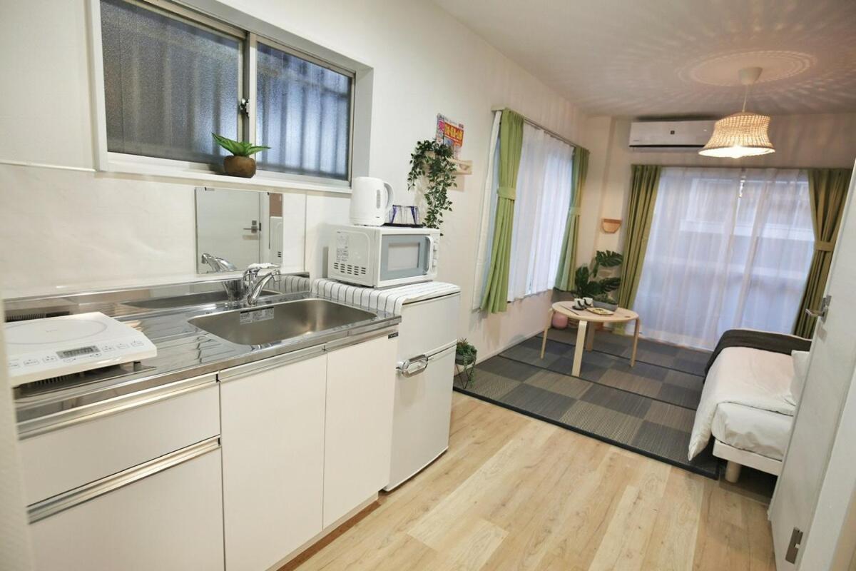 BRT101 Direct Airport Access, Stay Near Ikebukuro, Yamanote Line direct access to Shinjuku Shibuya - 4