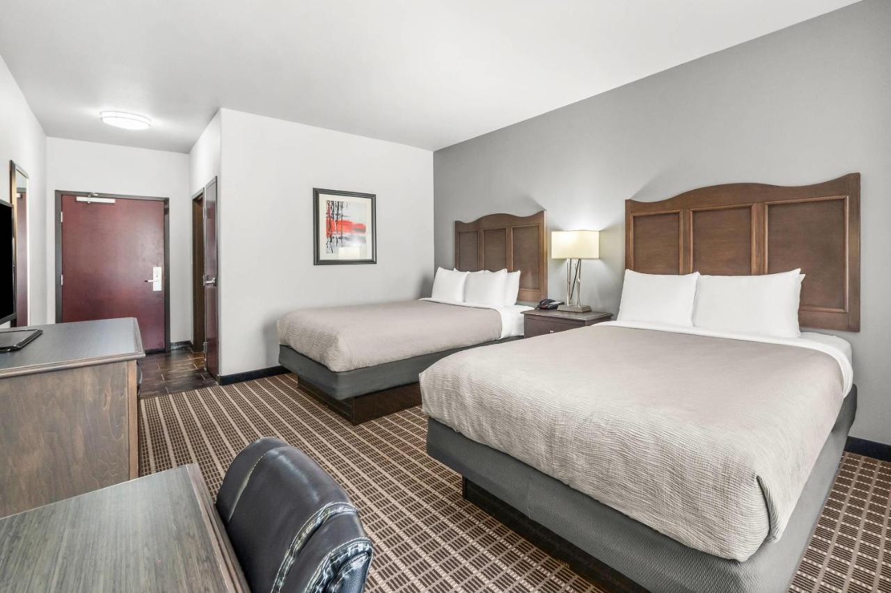 Casa Komfort Inn and Suites — photo 14
