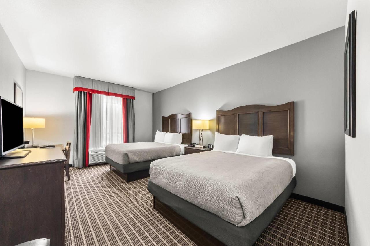 Casa Komfort Inn and Suites — photo 16