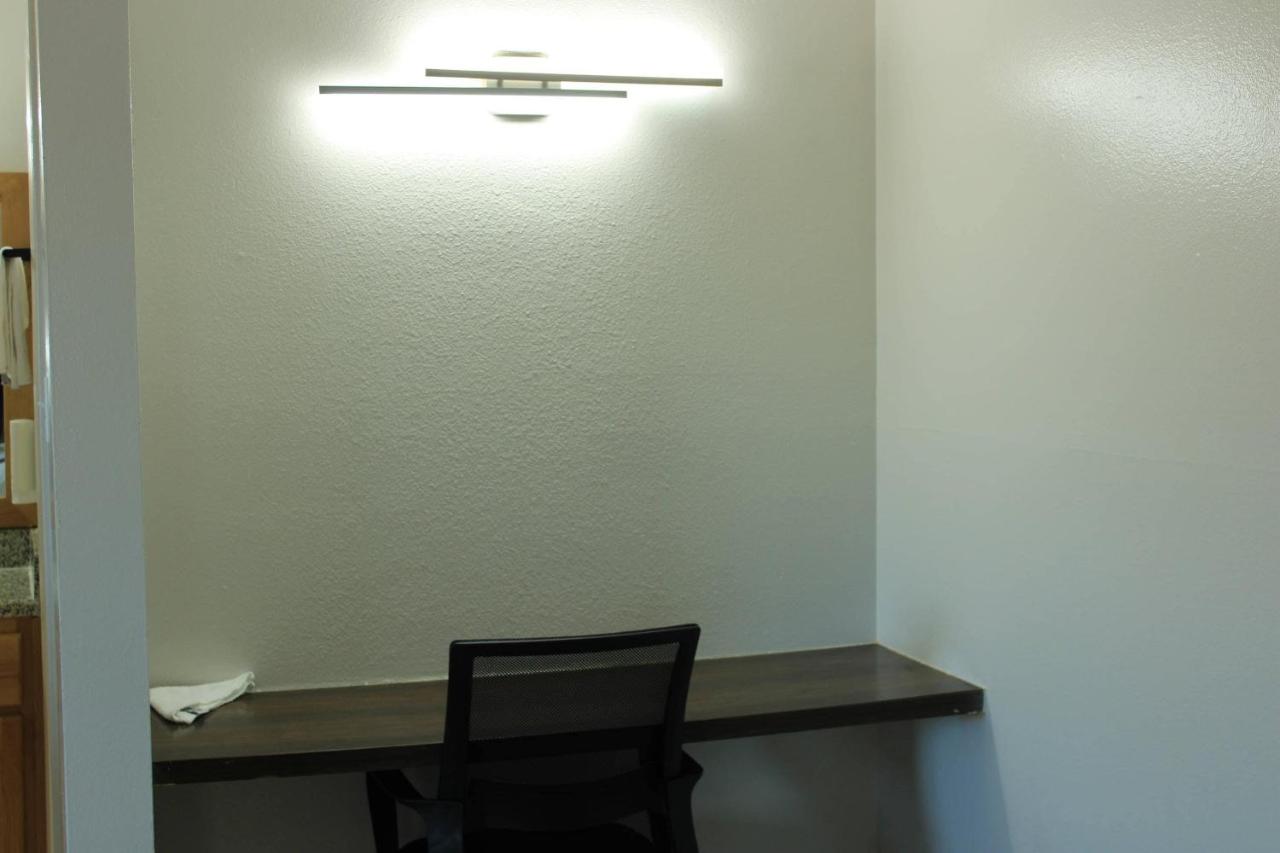 RegaLodge Motel — photo 15