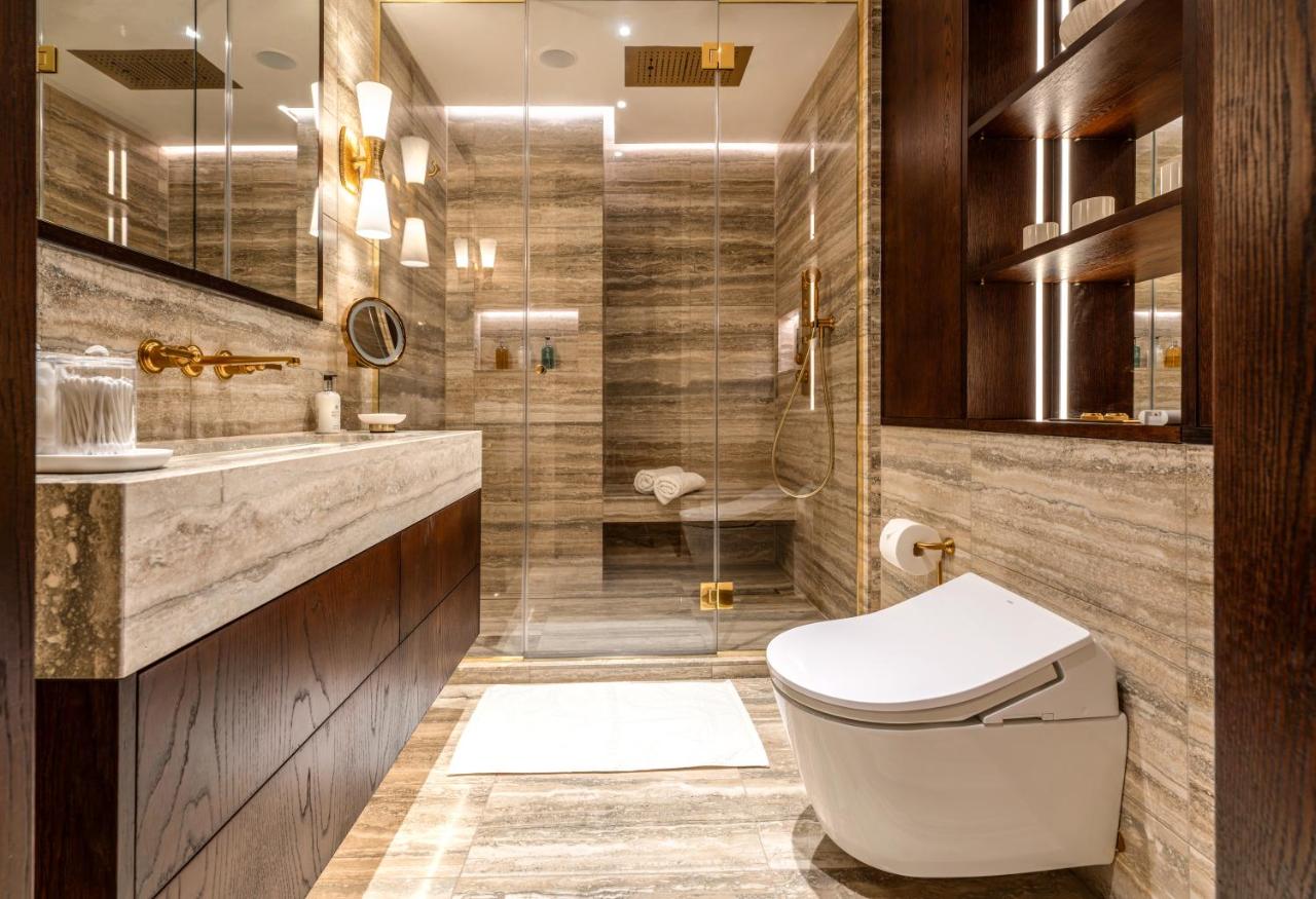 St James Prestige Suite - 3