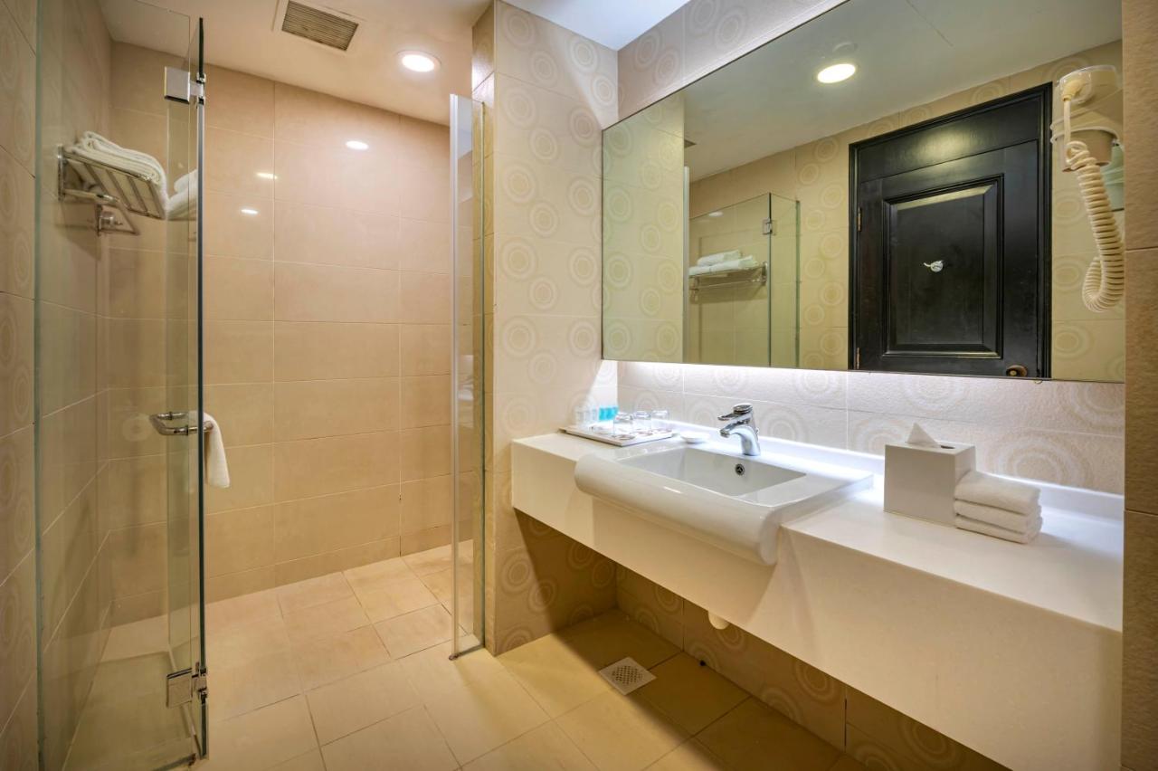 Orchid Country Club - 5