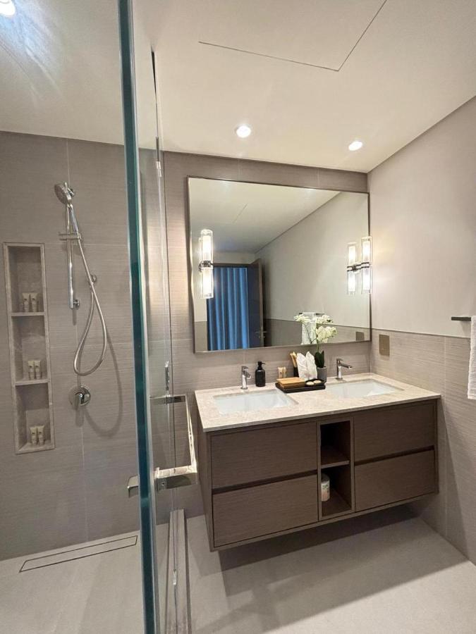 Grande Downtown Dubai - Luxury 2BR Apt near Burj khalifa and Dubai Mall - 3