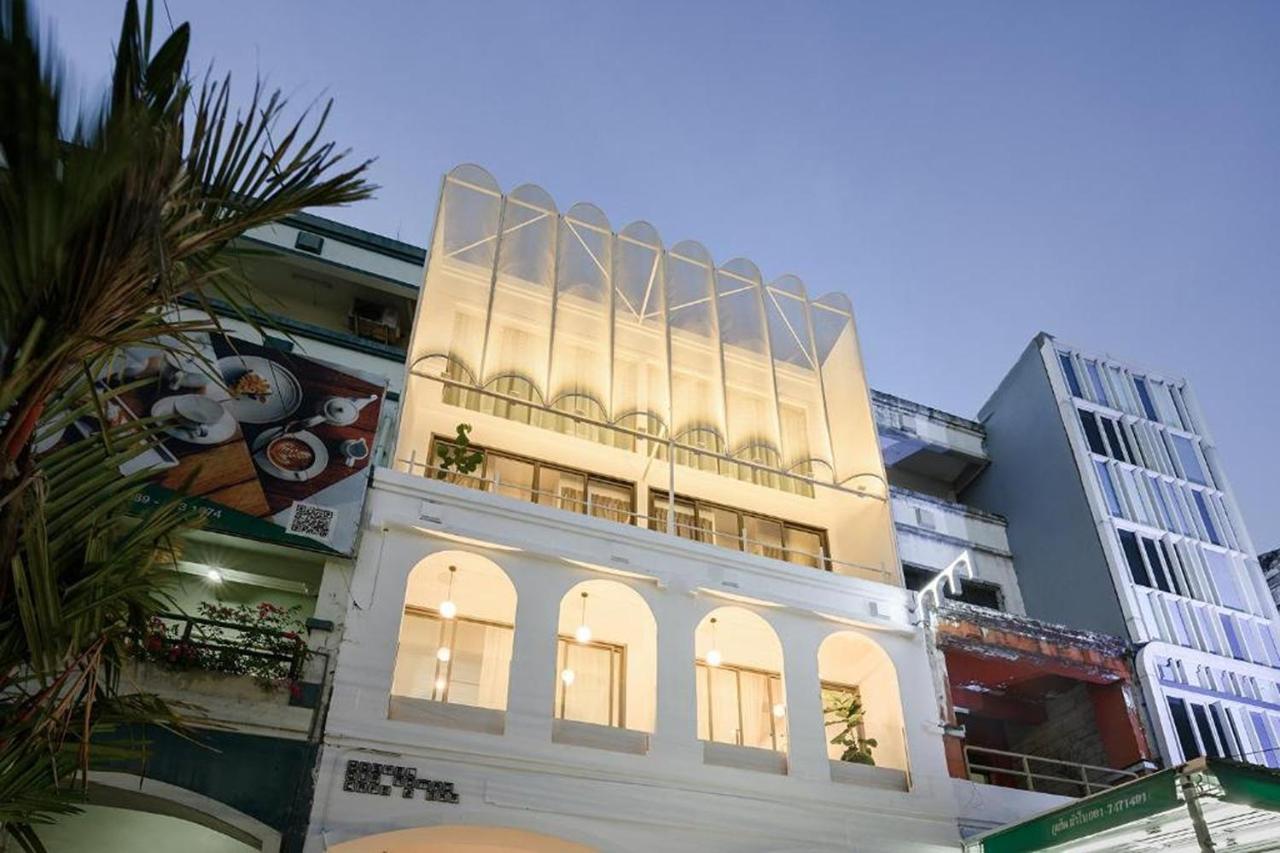 Our Nomad Boutique Hostel - 5