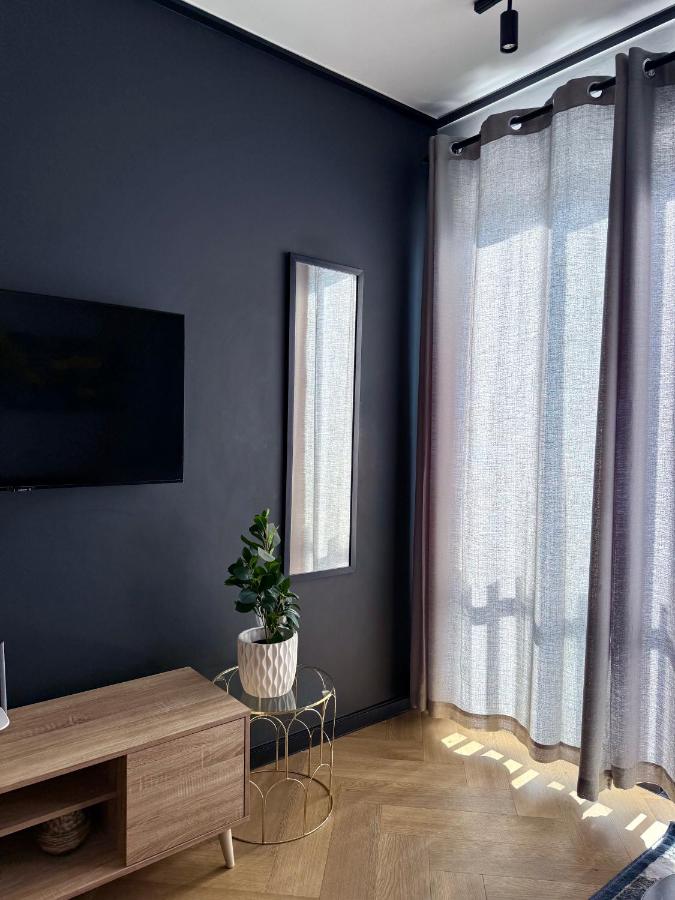 Modern Studio Apartment Nine Palms, Century City Walk to Canal Walk - 3