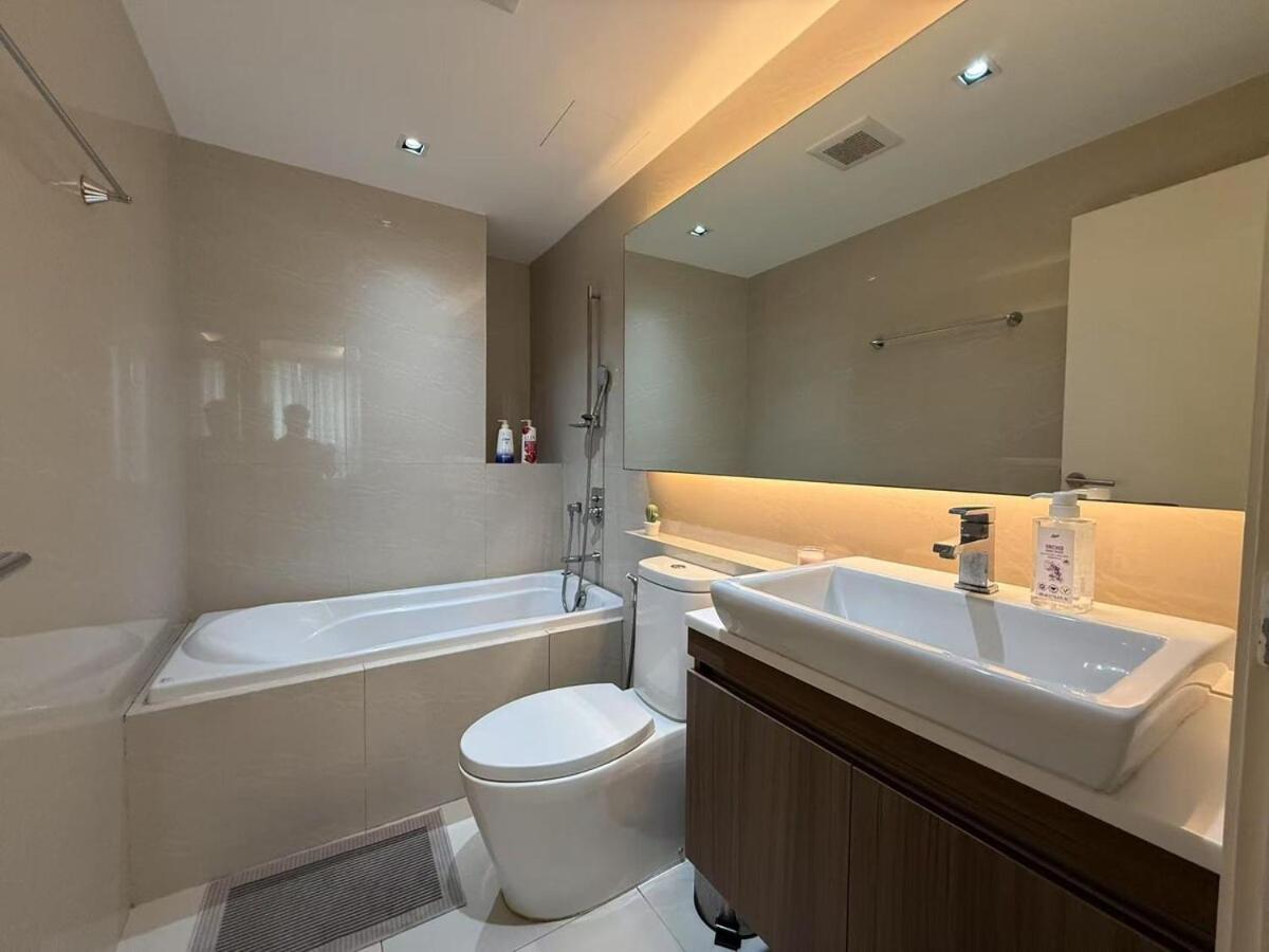 Thonglor Central Low rise Condominium - 3