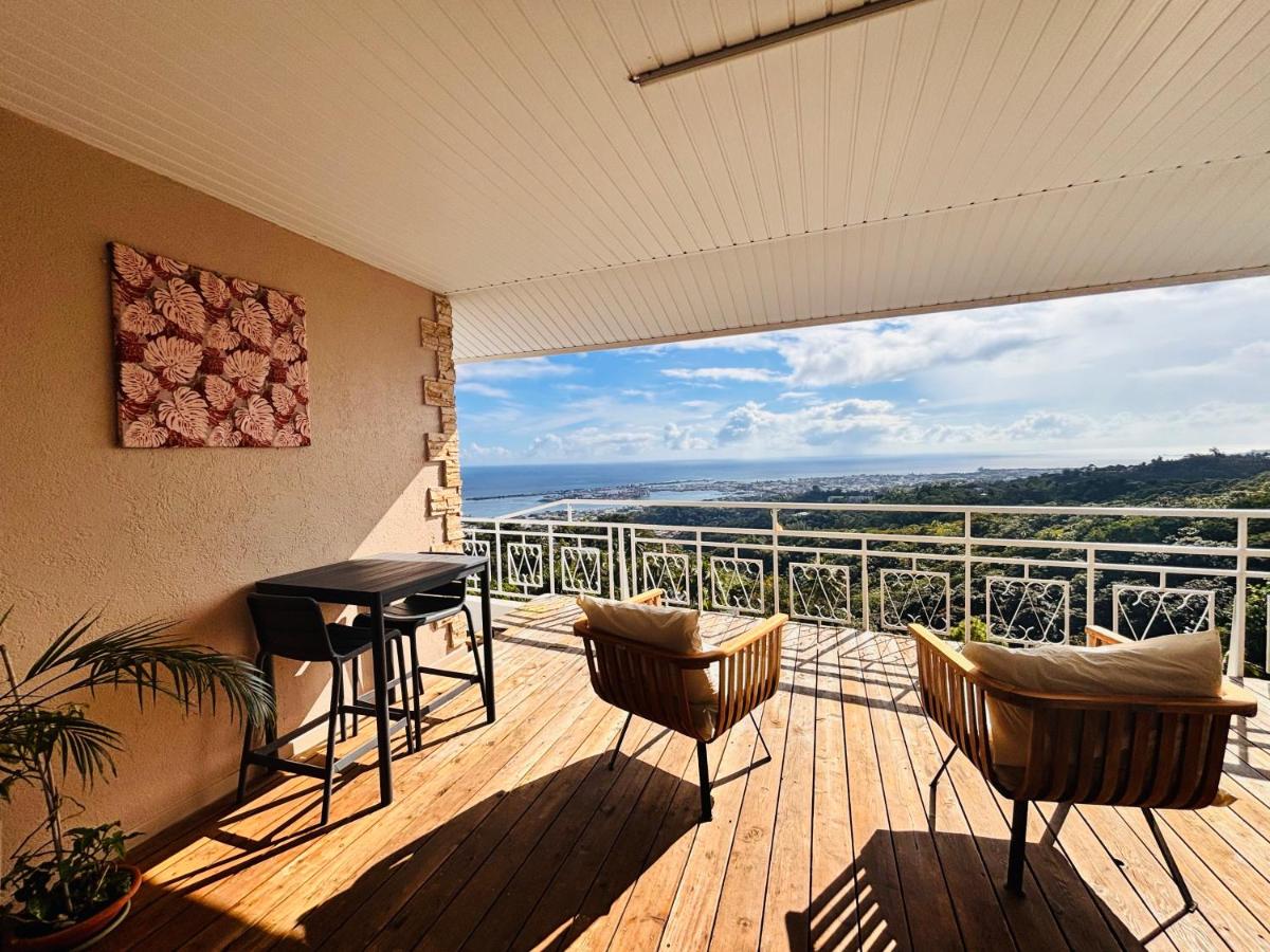 Airport Pamatai Room