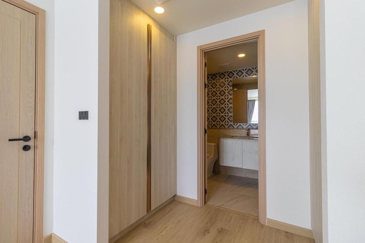 C228 Brand New Condo Near Beach & Prime Location - 3