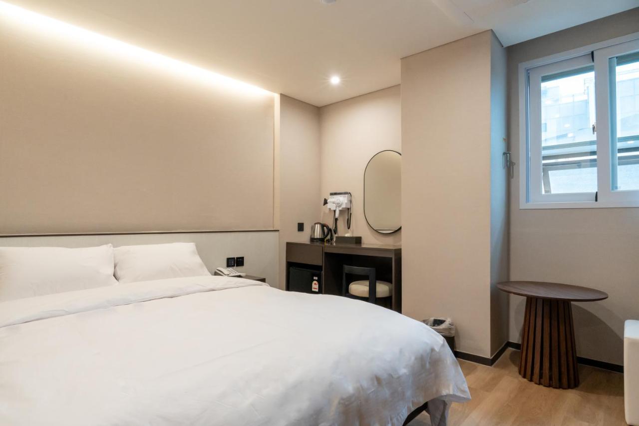 Dongdaemun Tourist Hotel - 2