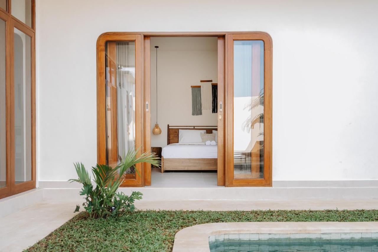 Orana Mare - Refined Retreat 3BR Near Canggu w PrivatePool - 2