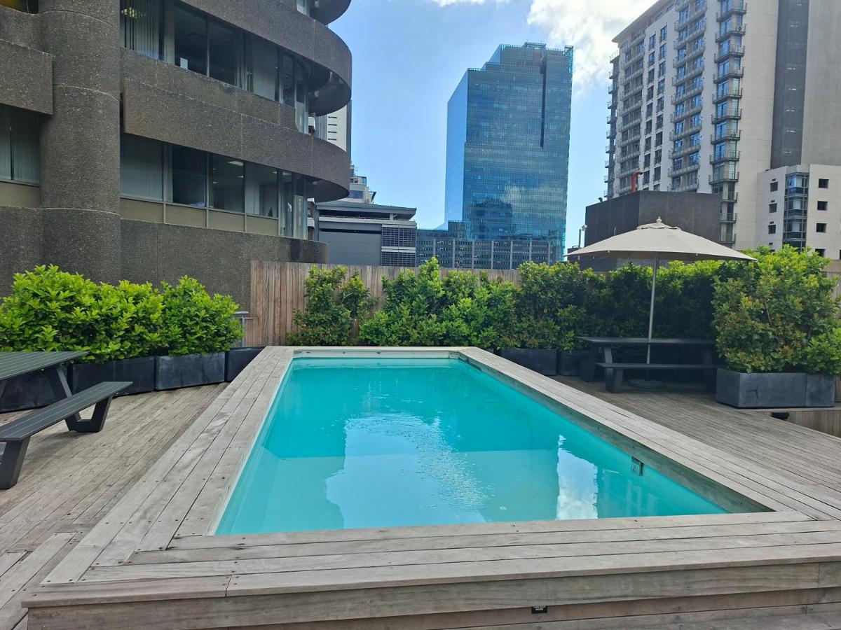 1501 Golden Thibault