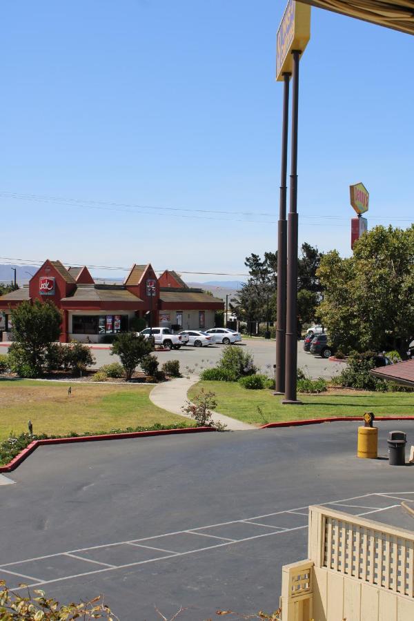 California Inn — photo 17
