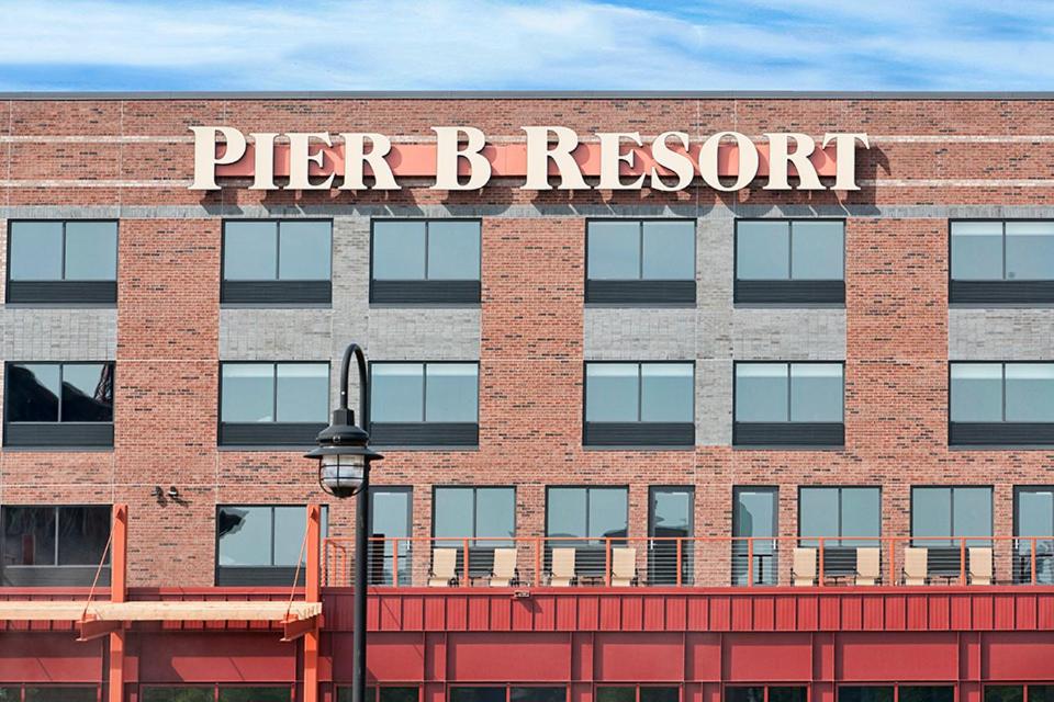 Pier B Resort — photo 17