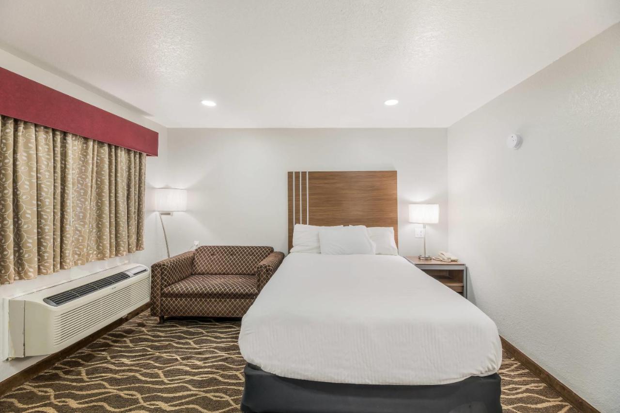 National Parks Inn Carlsbad NM — photo 5