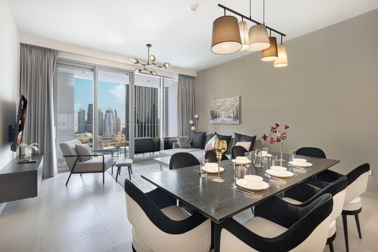 Lux 3BR With Spectacular Downtown Views - 3