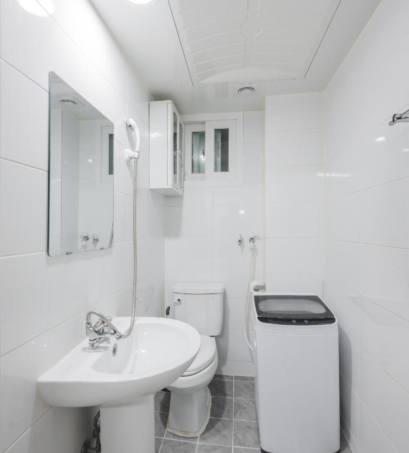 Wooden Breeze - 1 min walk from the subway station - 2