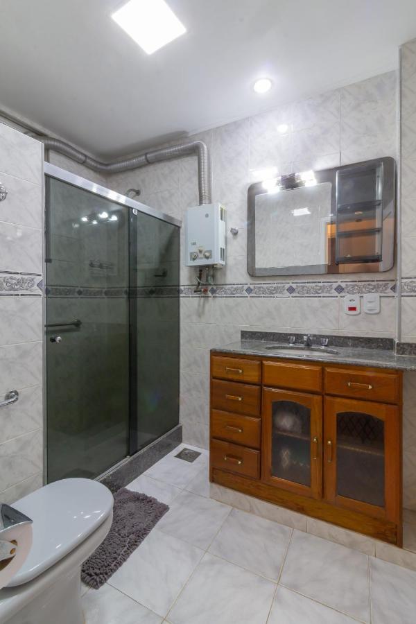 5 minutos da praia de Copacabana - BI404 - 3