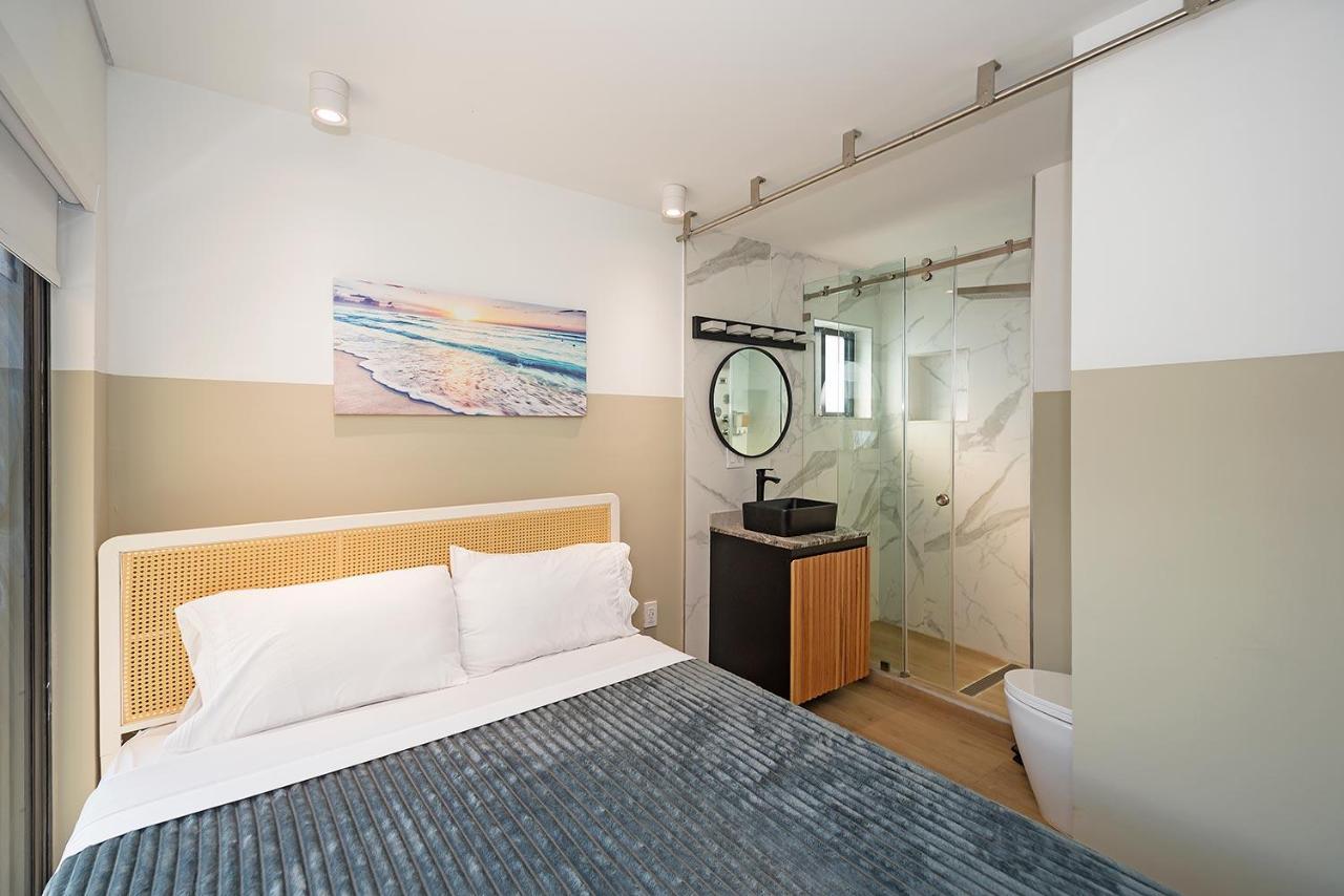 Luxury RiverFront By Renzzi - 2