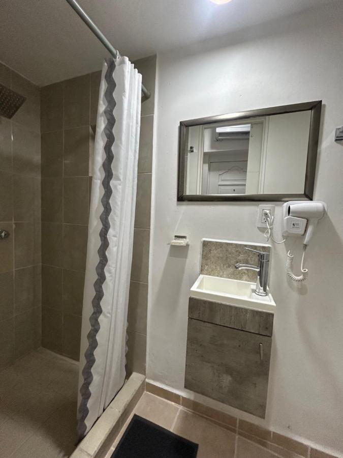 SMALL, Alojamiento Zona Hotelera - 3