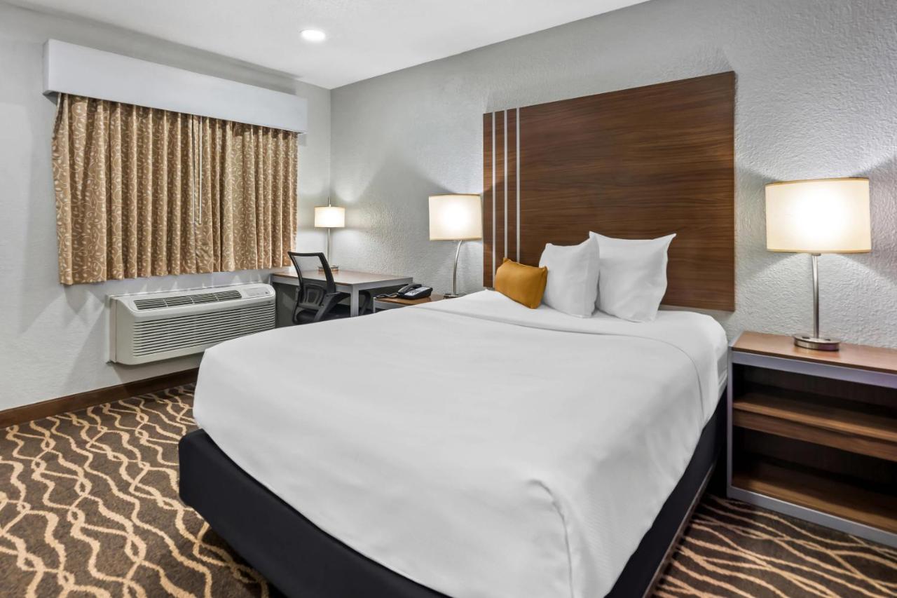 National Parks Inn Carlsbad NM — photo 15