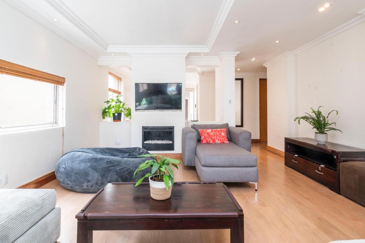 Fabulous Holiday House - 5