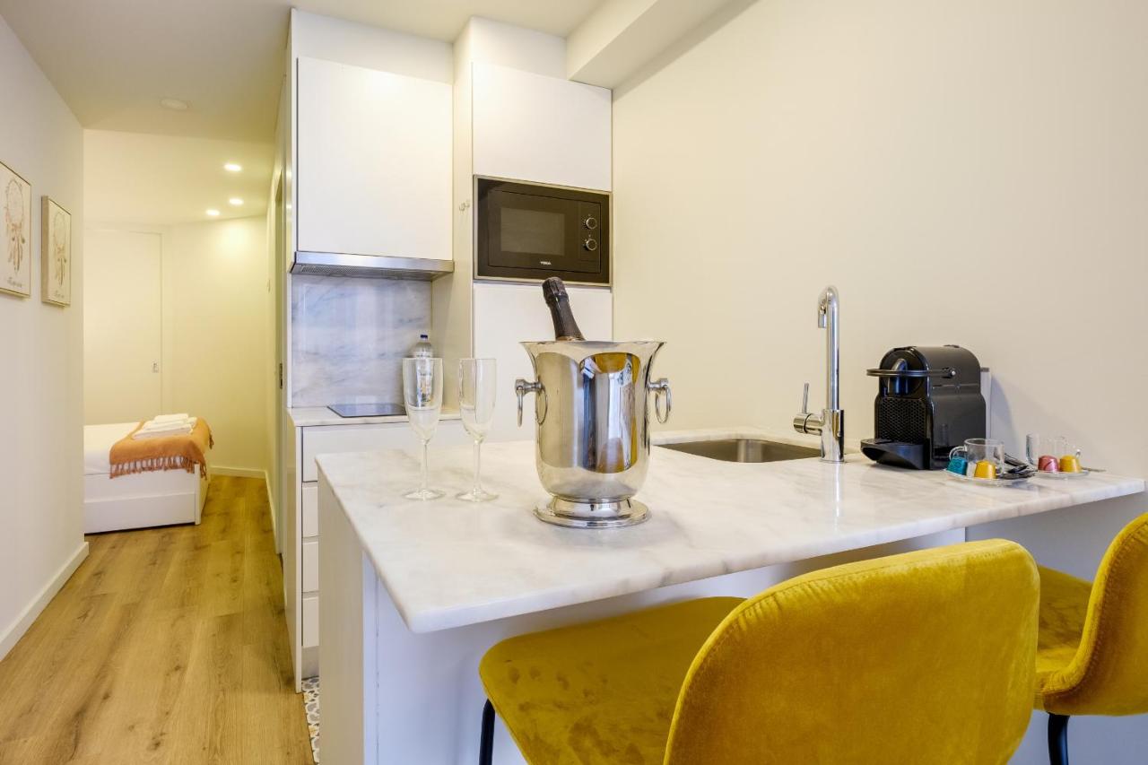 Magnolia 1 Luxury with AC Metro Downtown Porto - 2