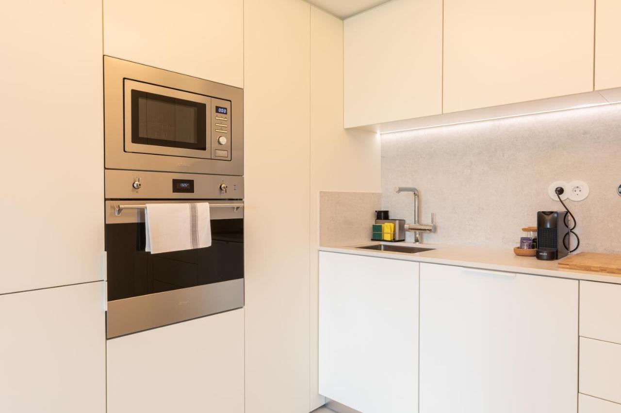 Chic 1-BR Flat in Award-Winning Building - 2