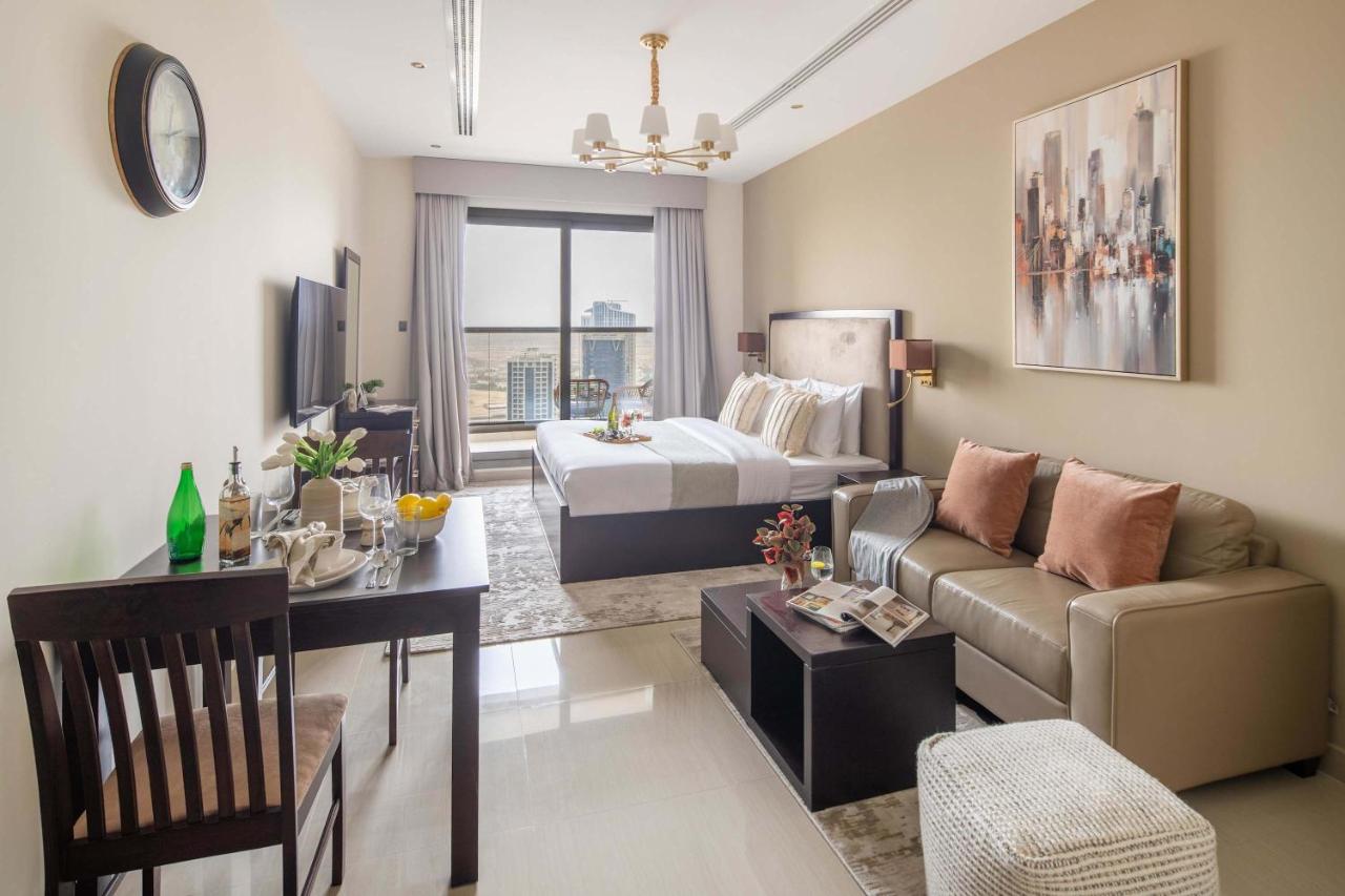 Frank Porter - Dt1 Tower, Downtown Dubai - 3