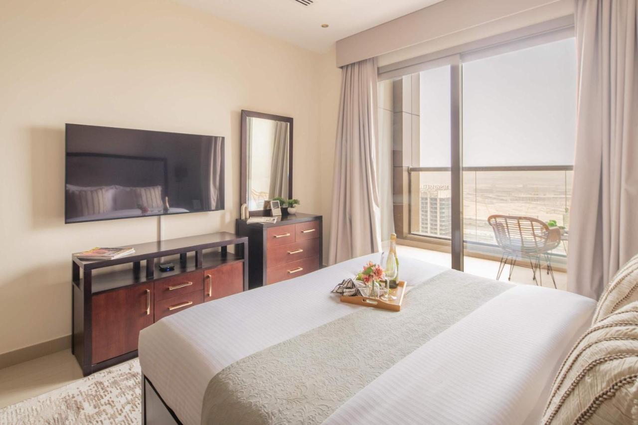 Frank Porter - Dt1 Tower, Downtown Dubai - 5