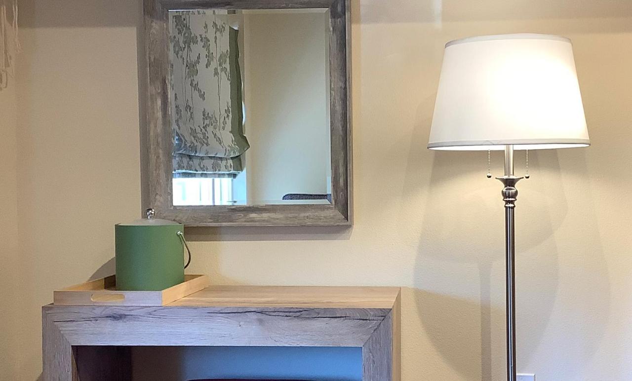 Arbors at Island Landing Hotel & Suites — photo 15