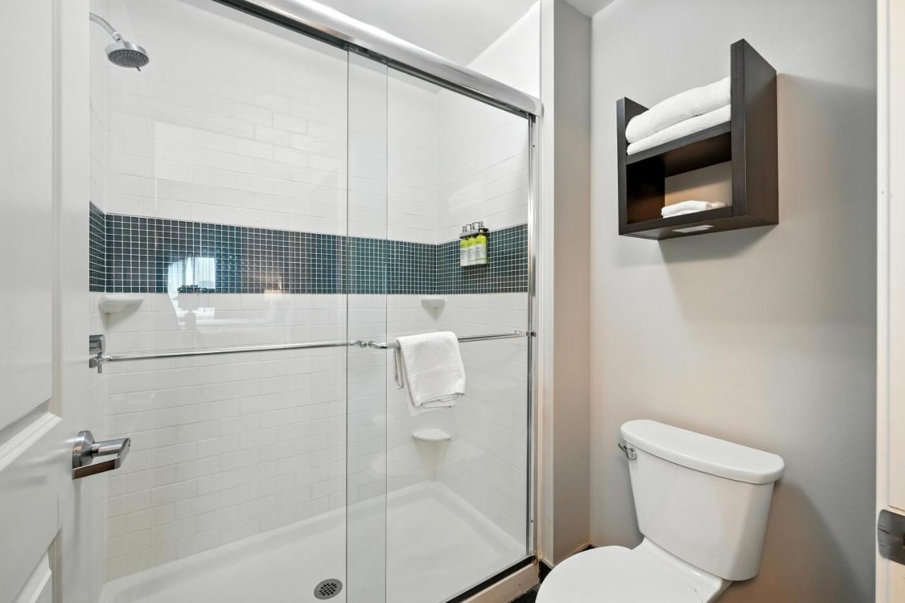 Relux at Westchase — photo 12