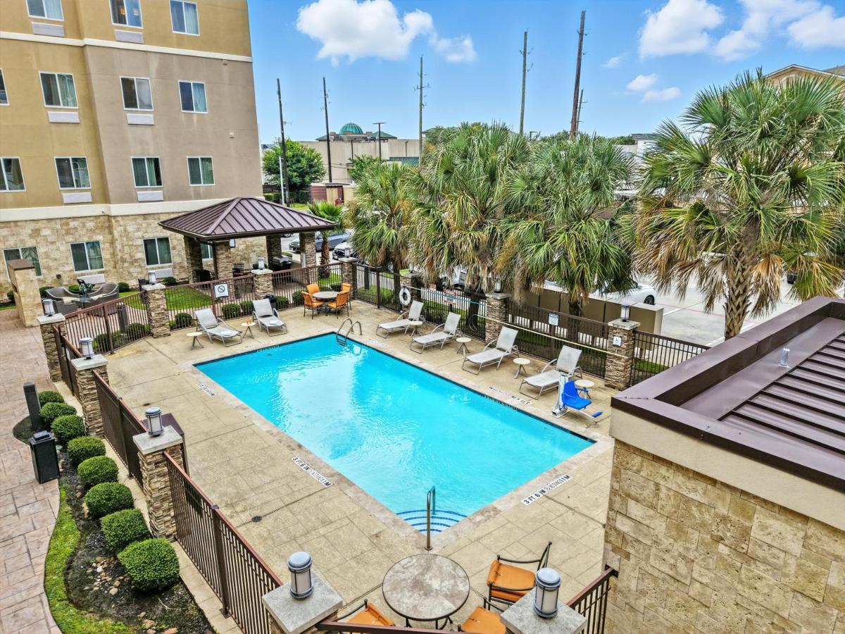 Relux at Westchase — photo 4