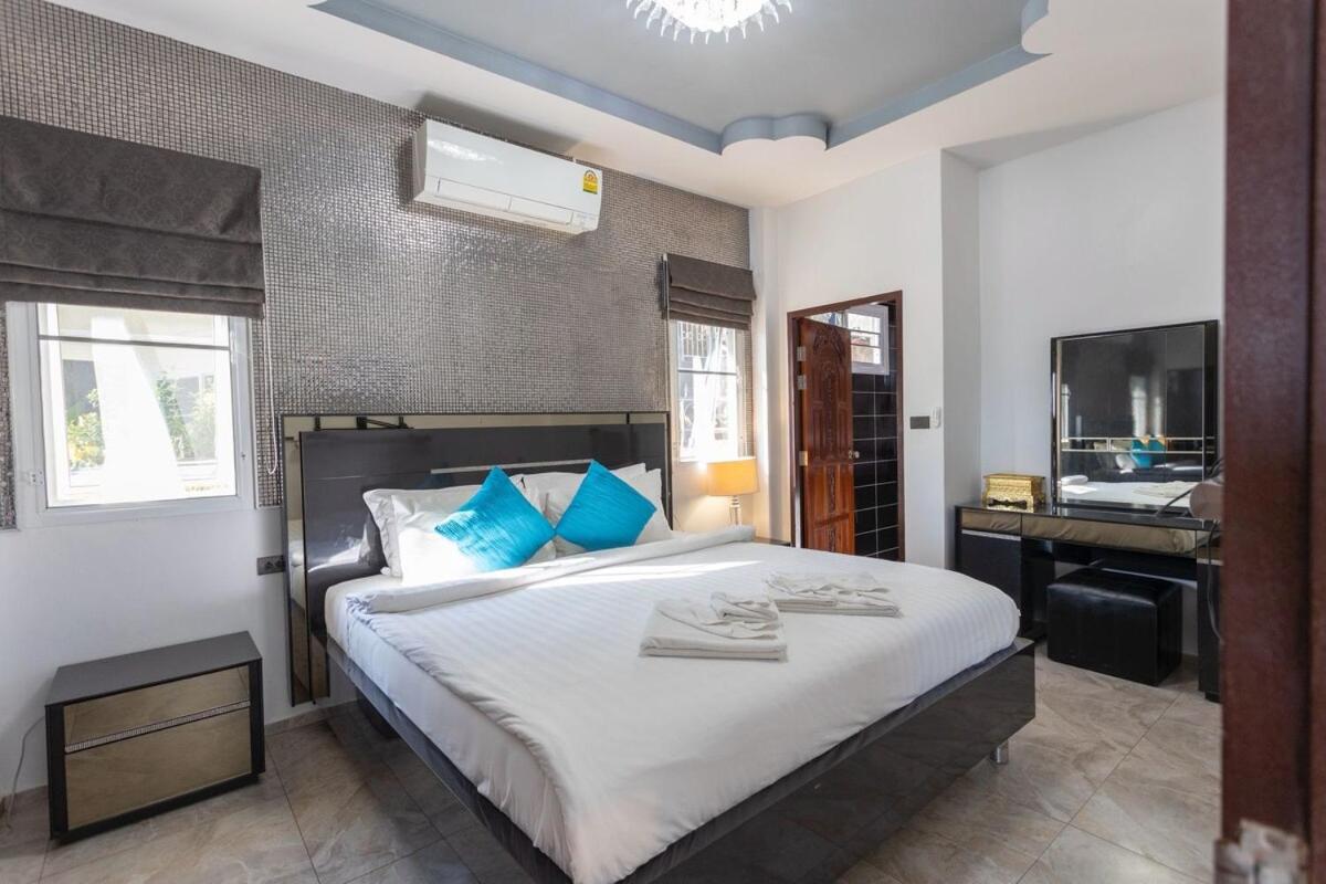 Tropical 2BR Villa Sunset & Sea View - 2