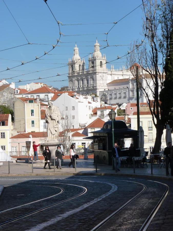 Alfama Balcony - Awesome Tagus View - 5