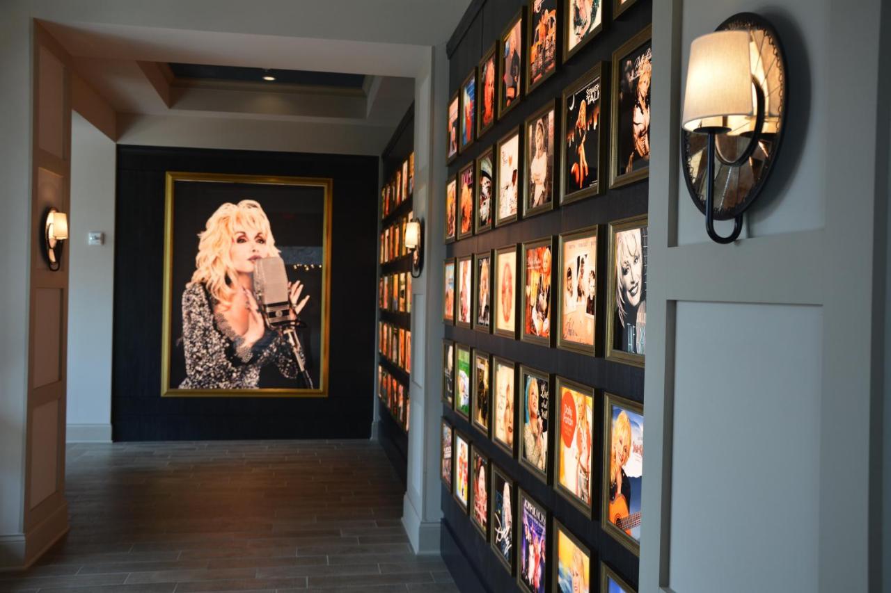 Dollywood's DreamMore Resort and Spa — photo 10