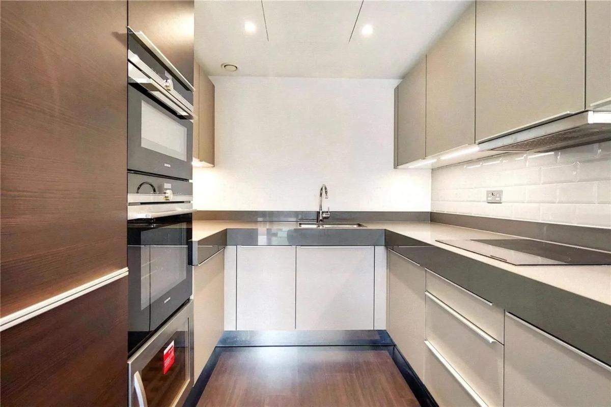 Arcore London Premium Apartments Aldgate