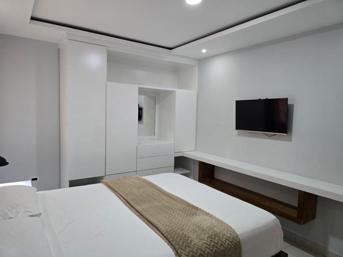 Kingston Horizon Retreat