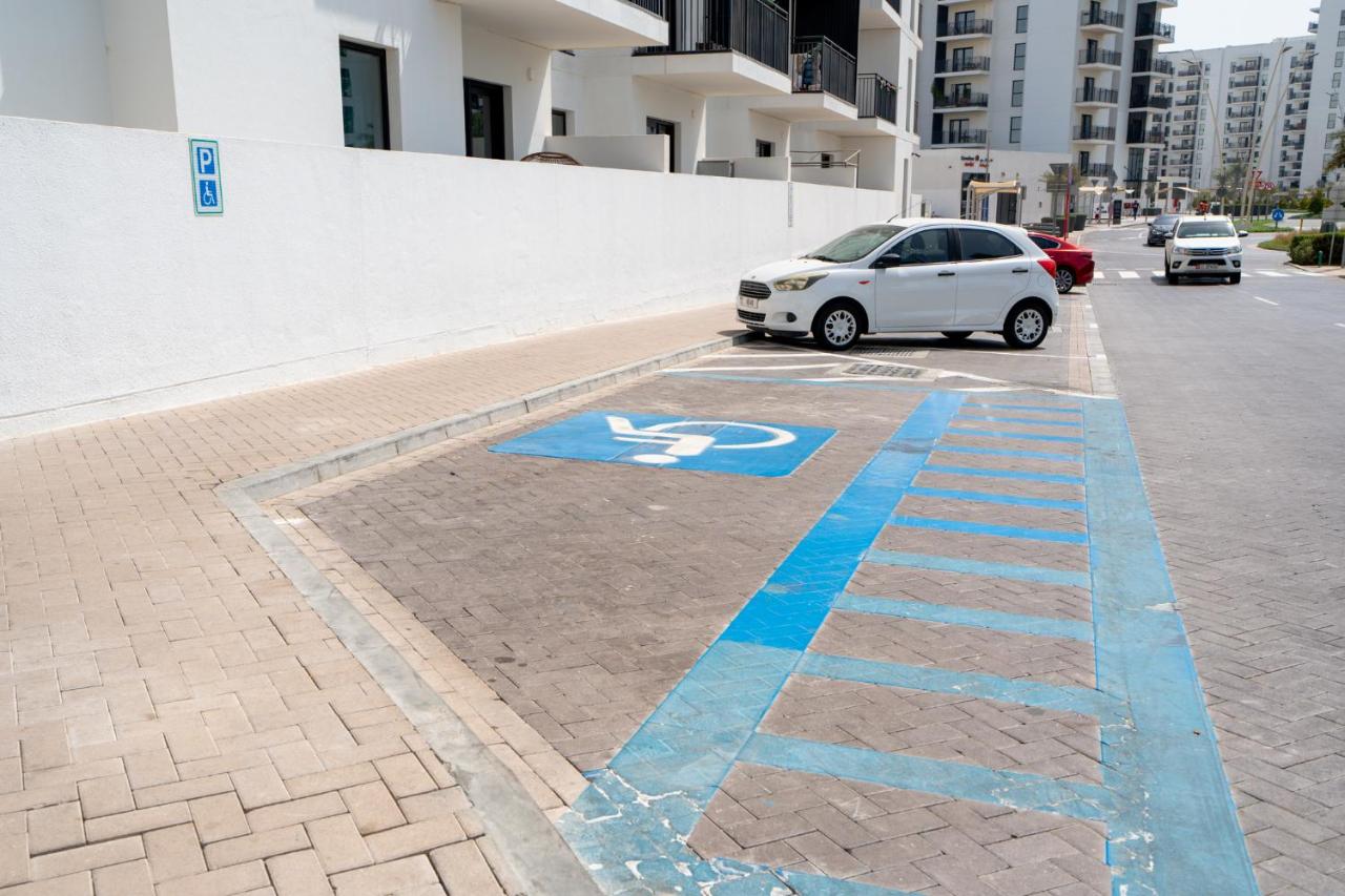 One Bedroom Apartment by Otolo Homes with Free Yas Theme Park Tickets - 3